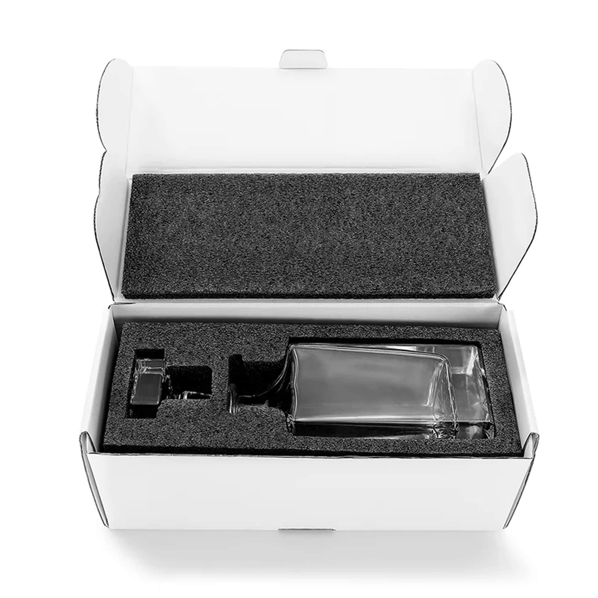 Custom Engraved Whiskey Decanter Gift Set | Personalized Glass Liquor Decanter with Gift Box | Groomsmen, Father’s Day, Wedding & Retirement Gift